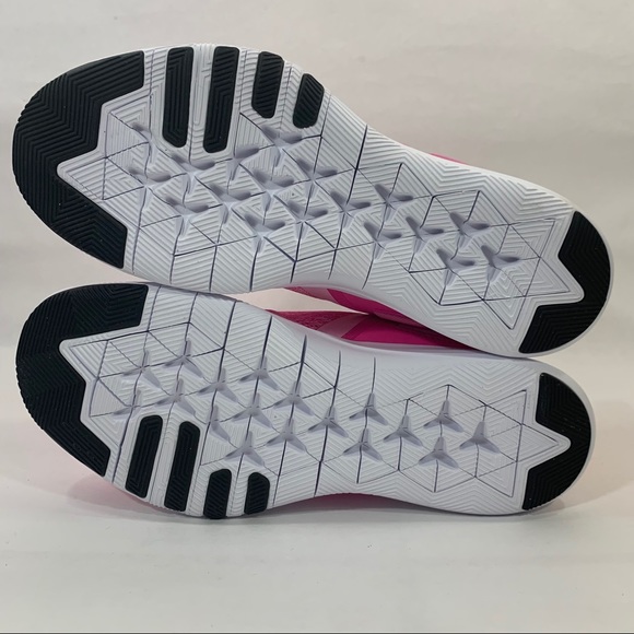 Never worn, in its original box. Women’s Nike Flex TR 9. Size 7.5. Color Pink. - Picture 7 of 8